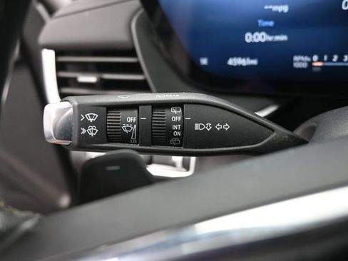 Used 2024 Buick Envision Preferred AWD/4WD image 25