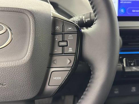 New 2027 Toyota Prius Plug-In Hybrid FWD image 23