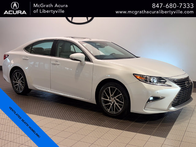 Used 2017 Lexus ES 350 w/ Luxury Package FWD image 1