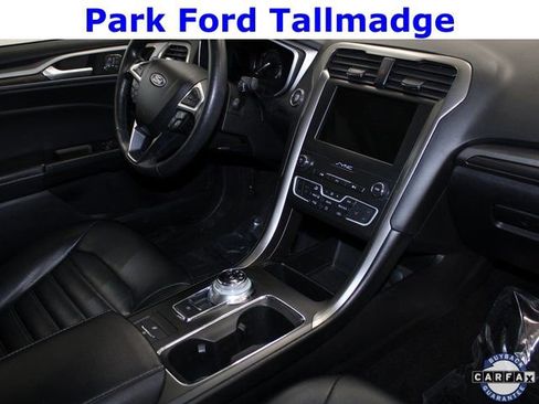 Used 2020 Ford Fusion SEL image 24