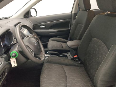 Used 2024 Mitsubishi Outlander Sport SE image 17