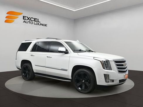 Used 2020 Cadillac Escalade Luxury image 7