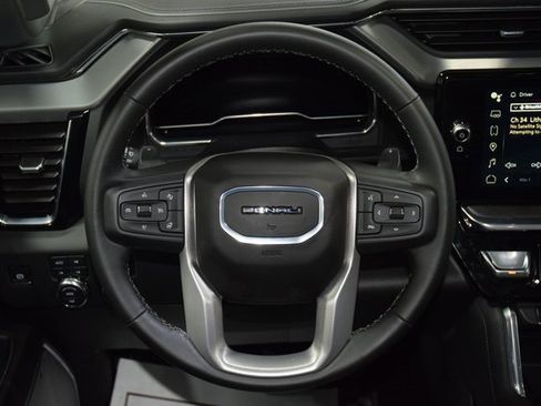 Used 2024 GMC Sierra 1500 Denali w/ Denali Reserve Package image 39