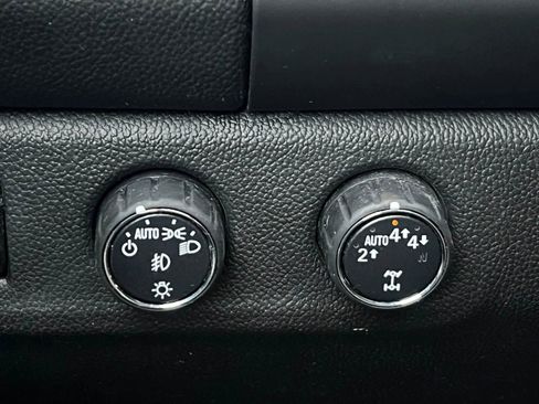 Used 2017 Chevrolet Colorado LT w/ LT Convenience Package image 19