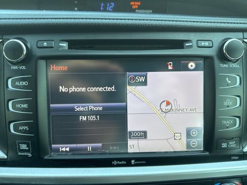 Used 2015 Toyota Highlander Limited image 45