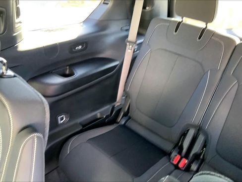 New 2026 Jeep Grand Cherokee L Laredo X image 17