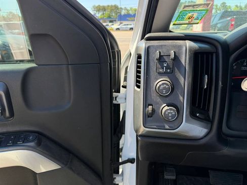 Used 2017 Chevrolet Silverado 1500 LT w/ All Star Edition AWD/4WD image 8