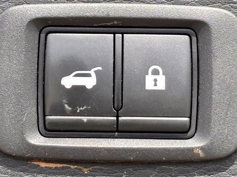 Used 2023 Mitsubishi Outlander SE FWD image 23