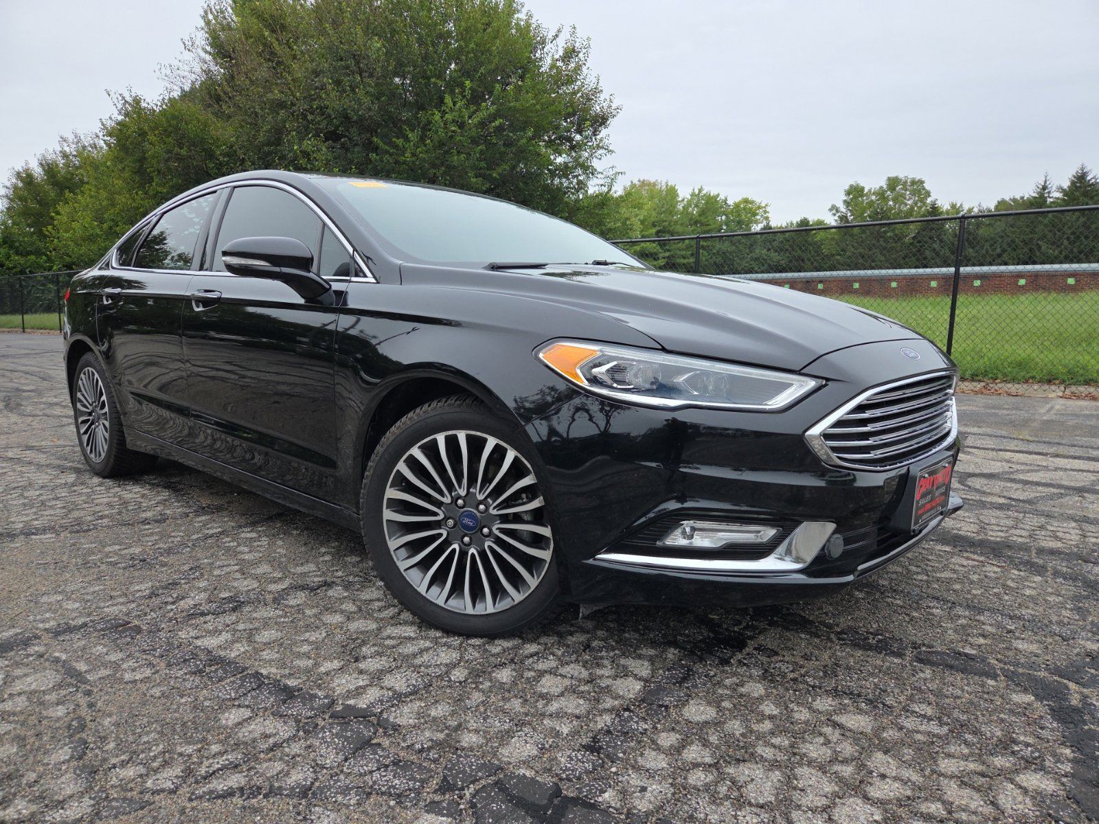 Used 2017 Ford Fusion Titanium AWD/4WD image 23