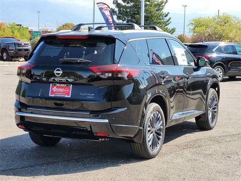 New 2026 Nissan Rogue Platinum image 3