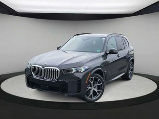 Used 2026 BMW X5 xDrive40i w/ M Sport Package AWD/4WD video 1