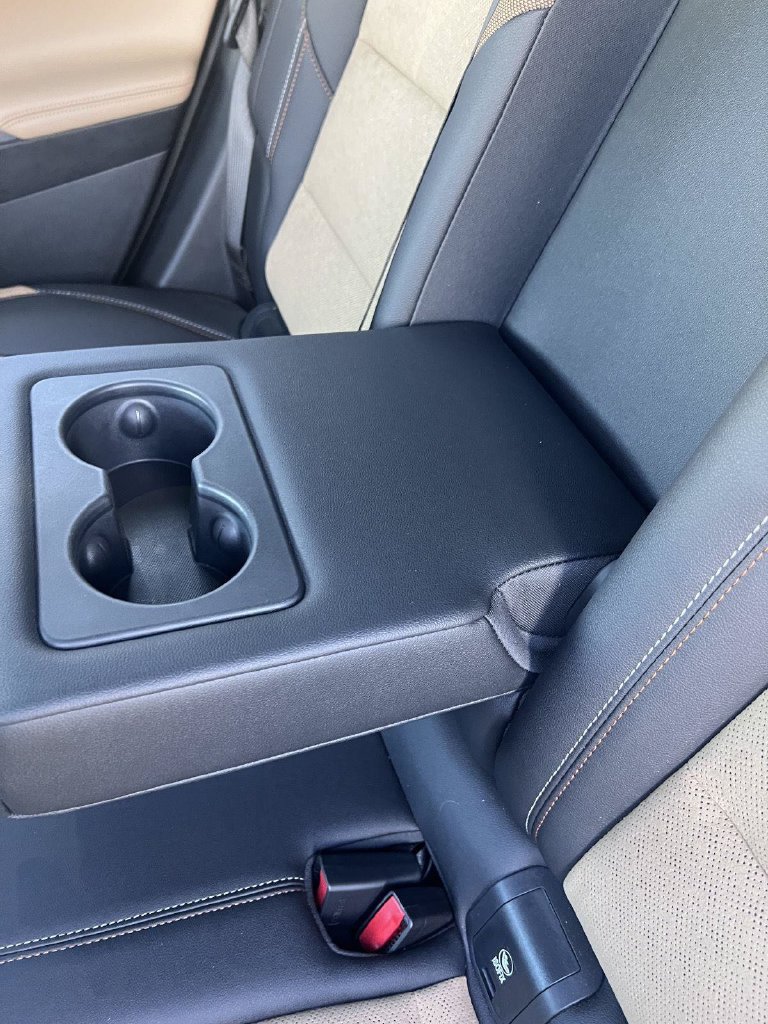 Used 2025 Chevrolet Equinox ACTIV w/ Safety and Technology Package AWD/4WD image 20