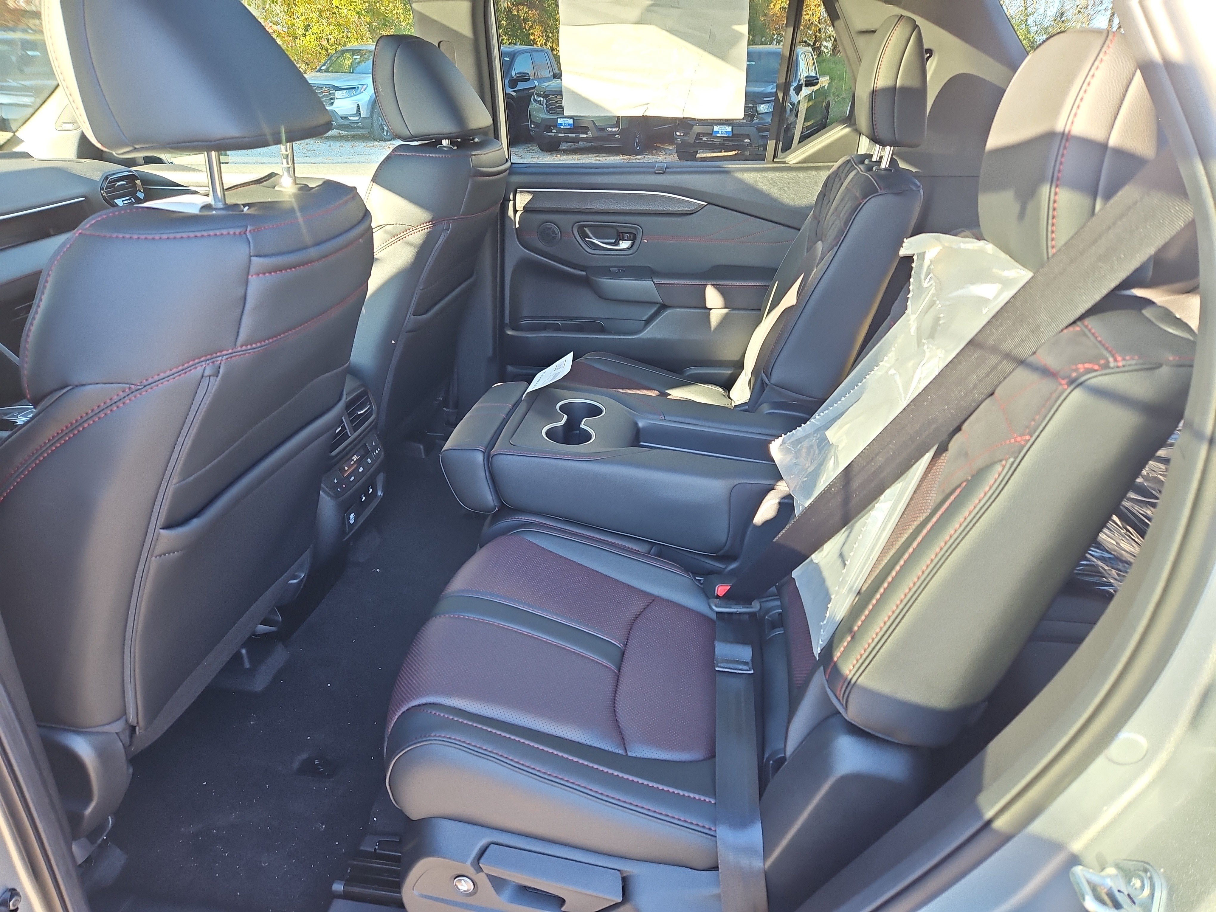 New 2026 Honda Pilot Black Edition image 23