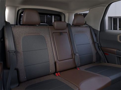 New 2025 Ford Bronco Sport Outer Banks w/ Outer Banks Tech Package+ image 11