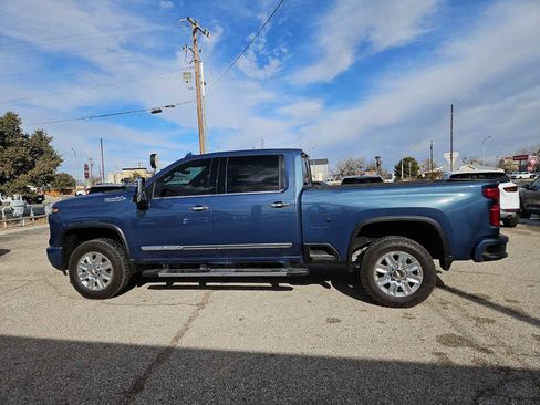 Used 2024 Chevrolet Silverado 2500 High Country w/ Technology Package image 5