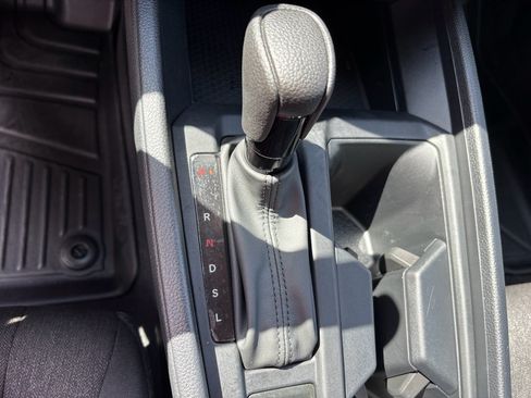 Certified 2025 Honda Accord LX image 20