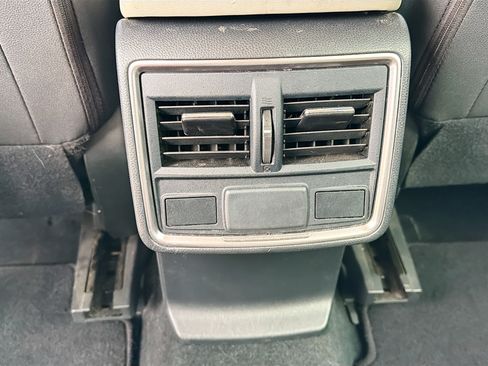 Used 2020 Subaru Forester Premium w/ Popular Package #1 AWD/4WD image 19