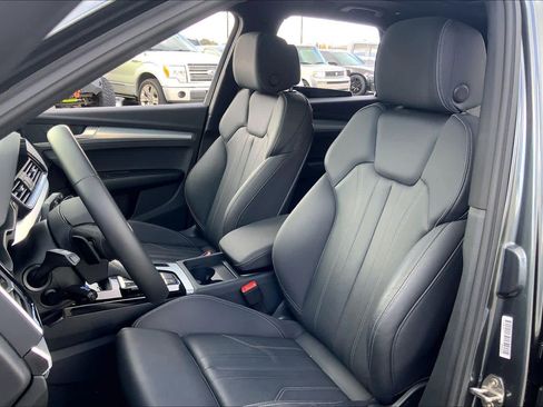 Used 2025 Audi Q5 2.0T Premium image 7