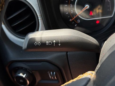 Used 2024 Jeep Wrangler Unlimited Sport AWD/4WD image 31