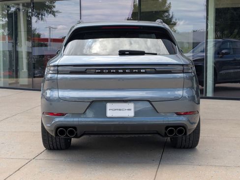 New 2026 Porsche Cayenne AWD/4WD image 10