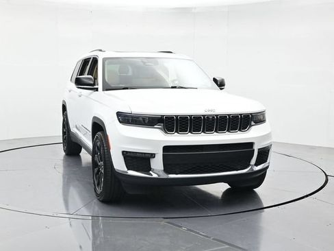 Used 2021 Jeep Grand Cherokee L Limited w/ Luxury Tech Group II AWD/4WD image 4
