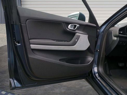 Used 2021 Polestar Polestar 2 image 14