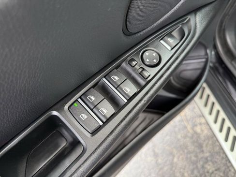 Used 2015 BMW X5 xDrive35d image 28