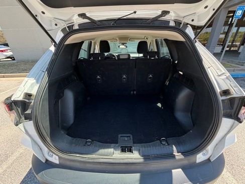 Used 2020 Ford Escape S image 17