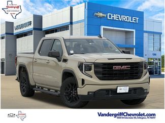 Used 2022 GMC Sierra 1500 Elevation video 1