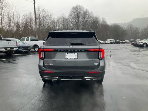 New 2026 Ford Explorer Active w/ Active Comfort Package RWD image 6