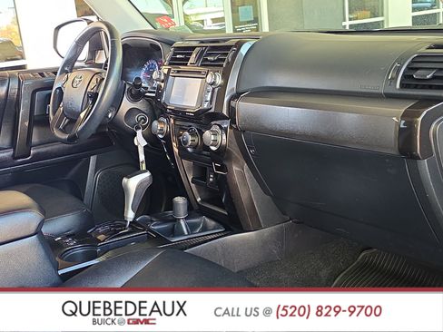 Used 2017 Toyota 4Runner TRD Pro AWD/4WD image 31