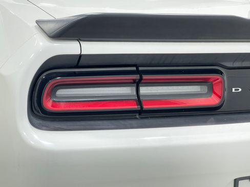 Used 2020 Dodge Challenger R/T Scat Pack w/ Plus Package RWD image 33