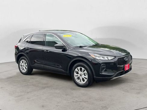 Used 2024 Ford Escape Active AWD/4WD image 7