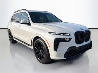 Used 2023 BMW X7 xDrive40i w/ Executive Package video 2
