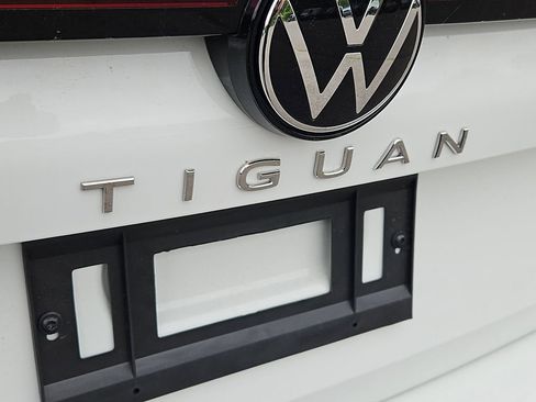 New 2026 Volkswagen Tiguan S AWD/4WD image 6