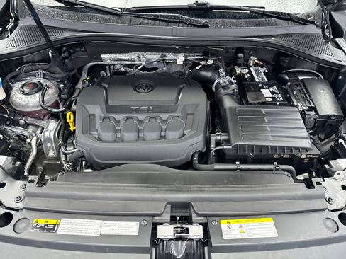 Used 2022 Volkswagen Tiguan SE image 21