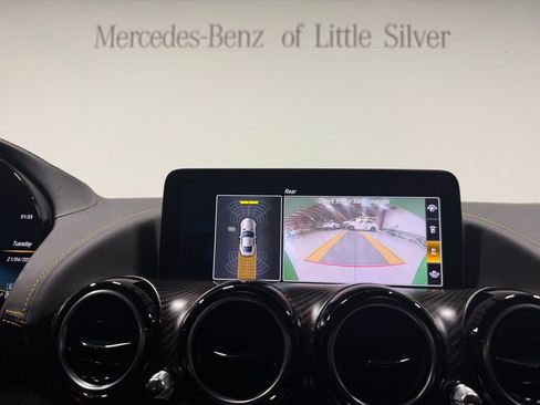 Used 2020 Mercedes-Benz AMG GT R image 29