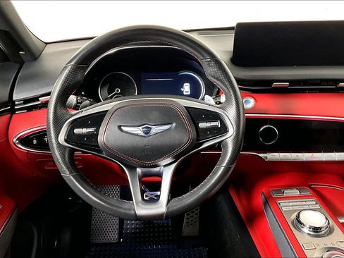 Used 2022 Genesis GV70 3.5T Sport image 5