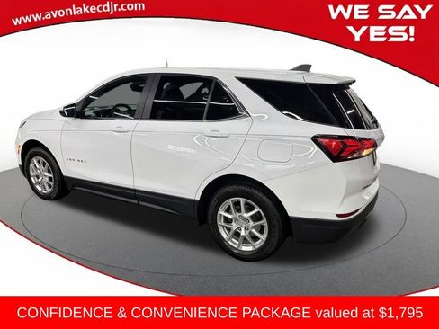 Used 2022 Chevrolet Equinox LT image 3