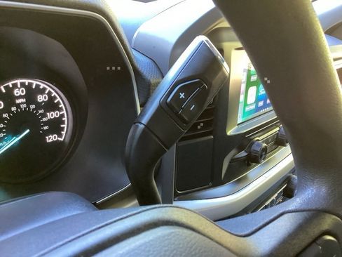 Used 2023 Ford F150 XLT image 46