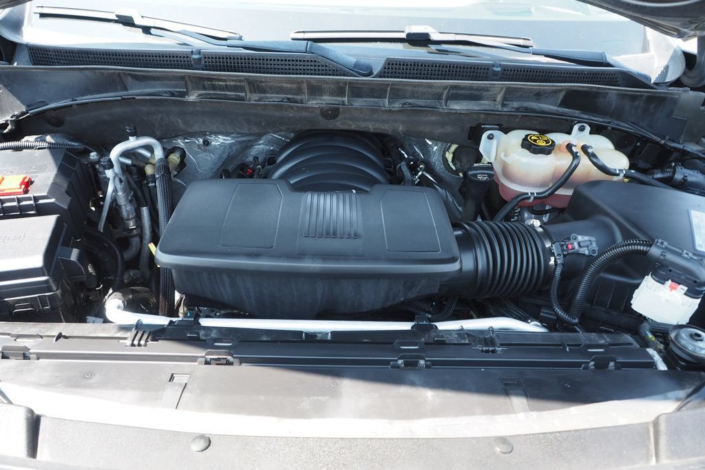 Used 2021 Cadillac Escalade ESV Sport Platinum w/ Heavy-Duty Trailer Package AWD/4WD image 12