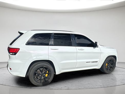 Used 2018 Jeep Grand Cherokee Trackhawk AWD/4WD image 4