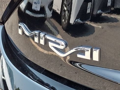 Used 2023 Toyota Mirai w/ Advanced Technology Package RWD image 30