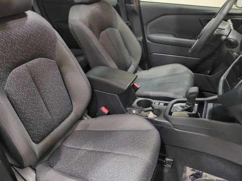 Used 2025 Subaru Forester Premium AWD/4WD image 11