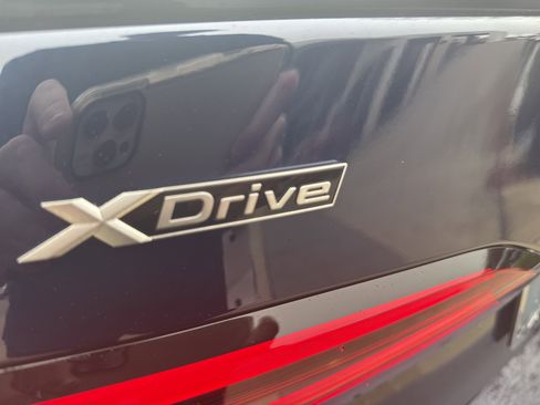 New 2026 BMW 550e xDrive AWD/4WD image 8