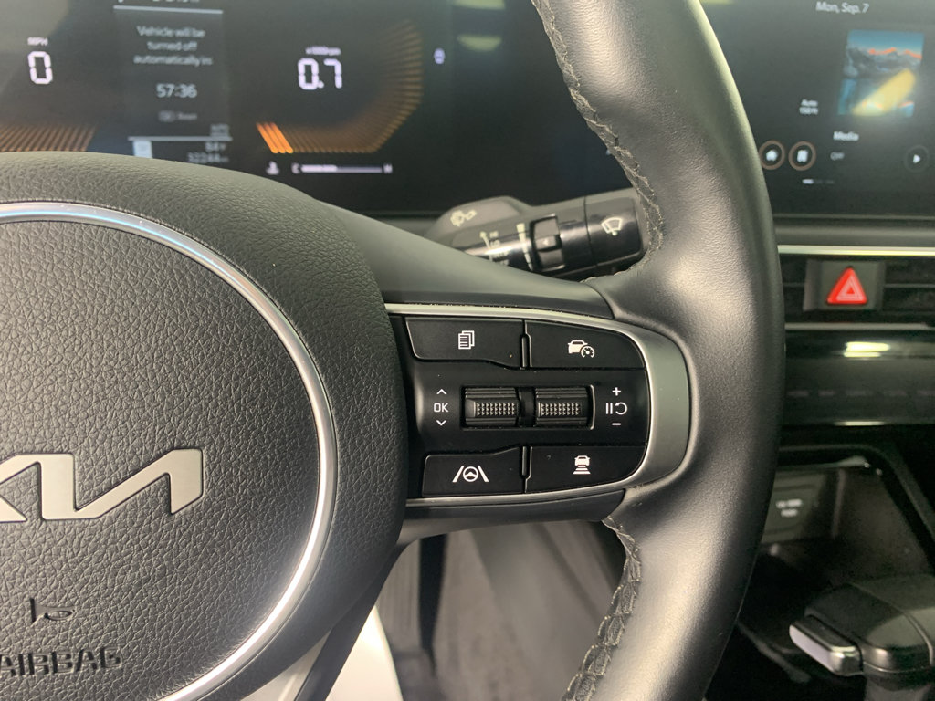 Used 2025 Kia K5 GT-Line w/ GT-Line Premium Package FWD image 19