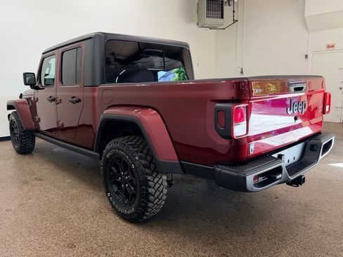 Used 2022 Jeep Gladiator Sport AWD/4WD image 3