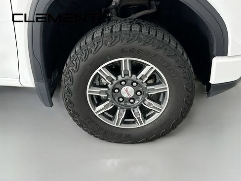 Used 2025 GMC Sierra 1500 AT4 AWD/4WD image 36