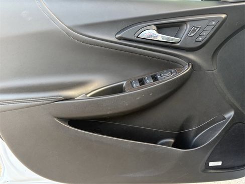 Used 2023 Chevrolet Malibu LT image 10