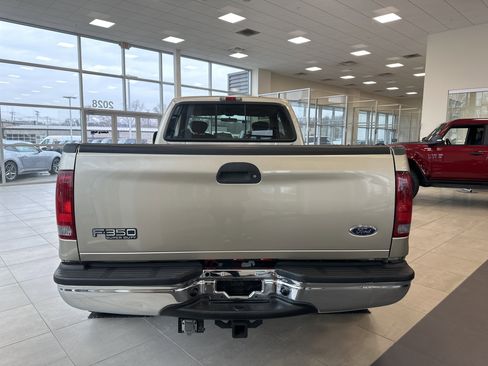 Used 2001 Ford F350 4x4 SuperCab DRW Super Duty image 6